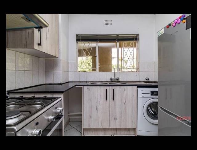 2 BEDROOM TOWNHOUSE FOR SALE IN EDEN GLEN